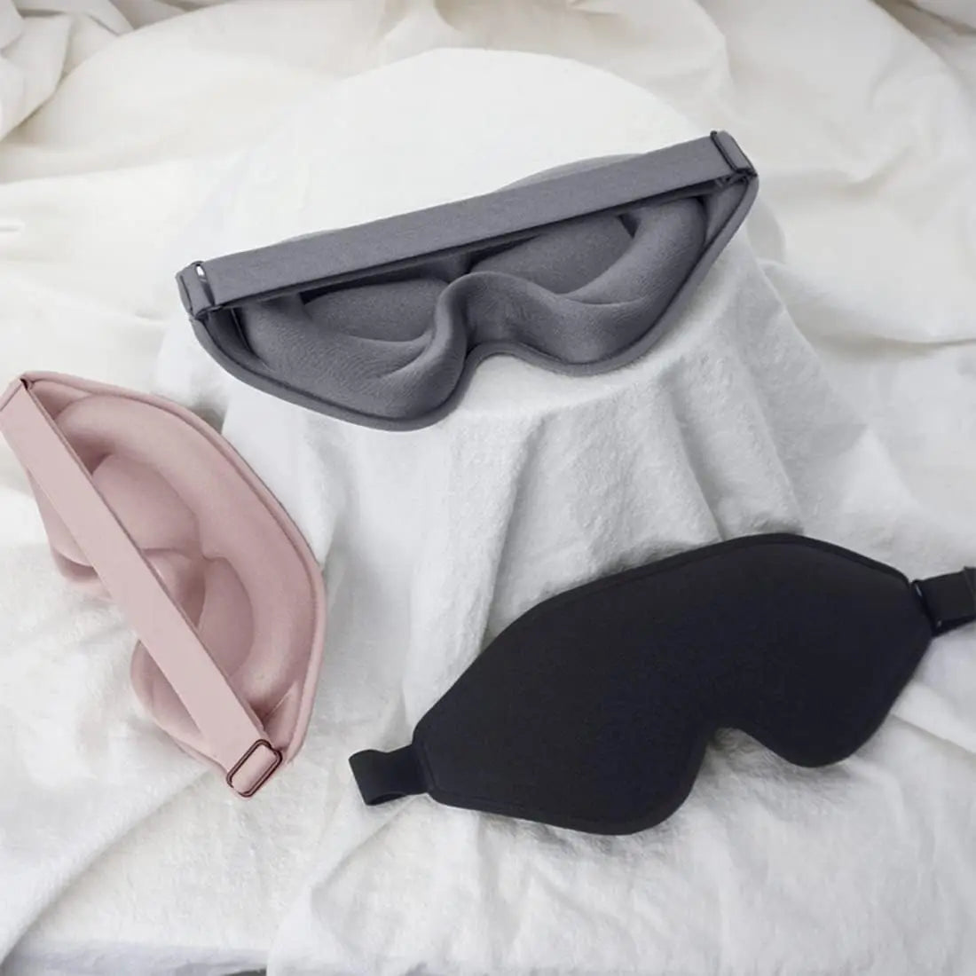 Sleep Mask,3D Deep Contoured Eye Covers for Sleeping,99% Block Out Light Eye Mask,with Adjustable Strap for Sleeping,Traveling