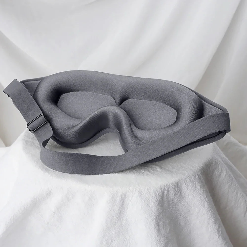 Sleep Mask,3D Deep Contoured Eye Covers for Sleeping,99% Block Out Light Eye Mask,with Adjustable Strap for Sleeping,Traveling
