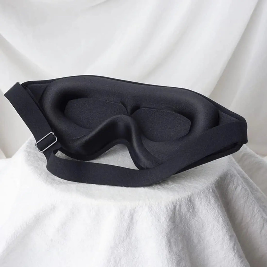 Sleep Mask,3D Deep Contoured Eye Covers for Sleeping,99% Block Out Light Eye Mask,with Adjustable Strap for Sleeping,Traveling